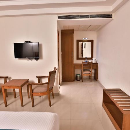Vishnu Inn Ґуруваюр Екстер'єр фото