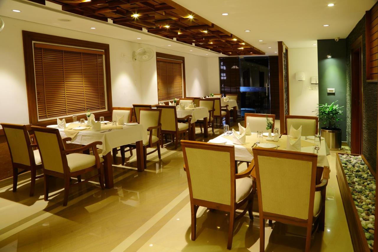 Vishnu Inn Ґуруваюр Екстер'єр фото