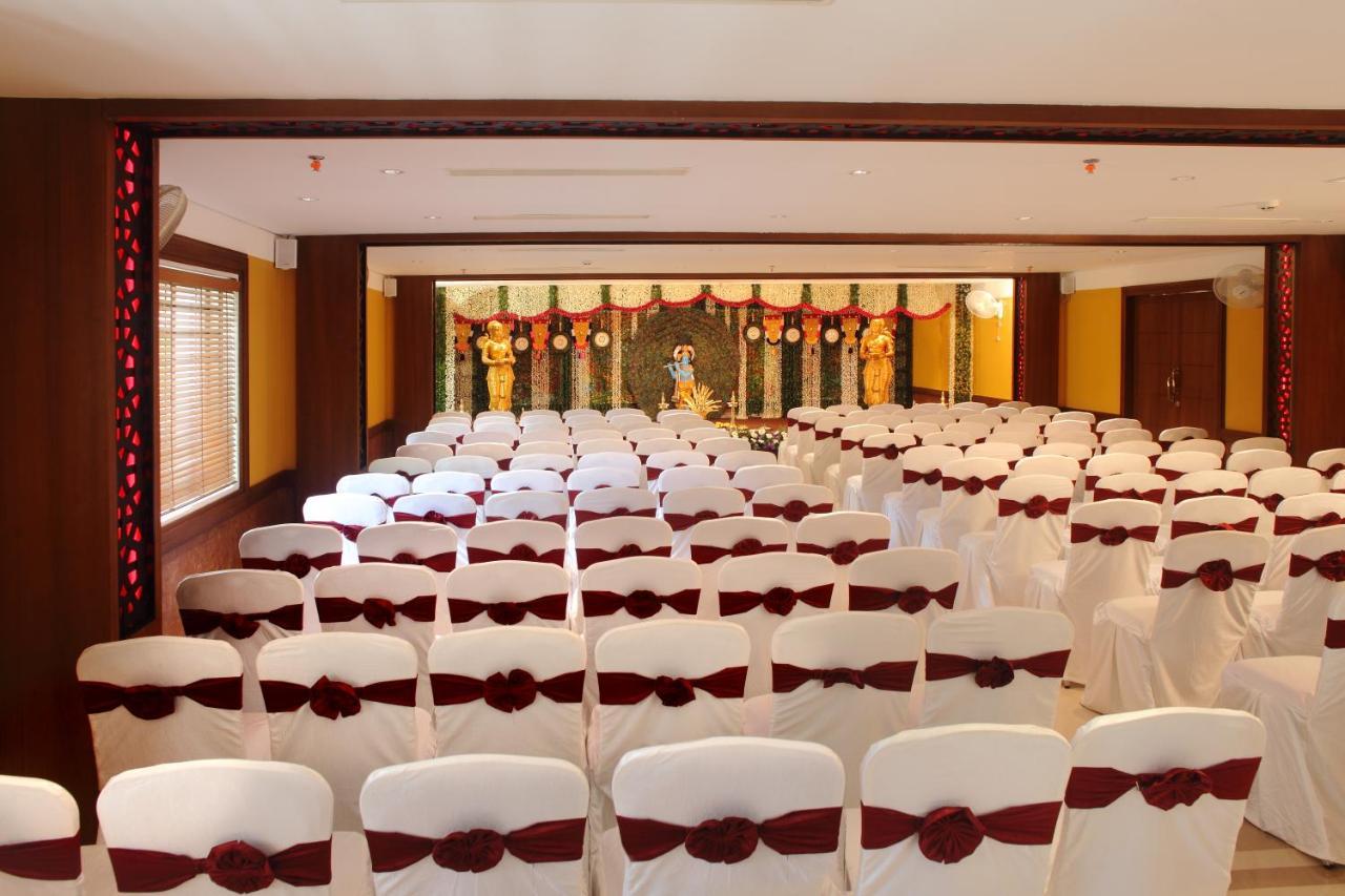Vishnu Inn Ґуруваюр Екстер'єр фото