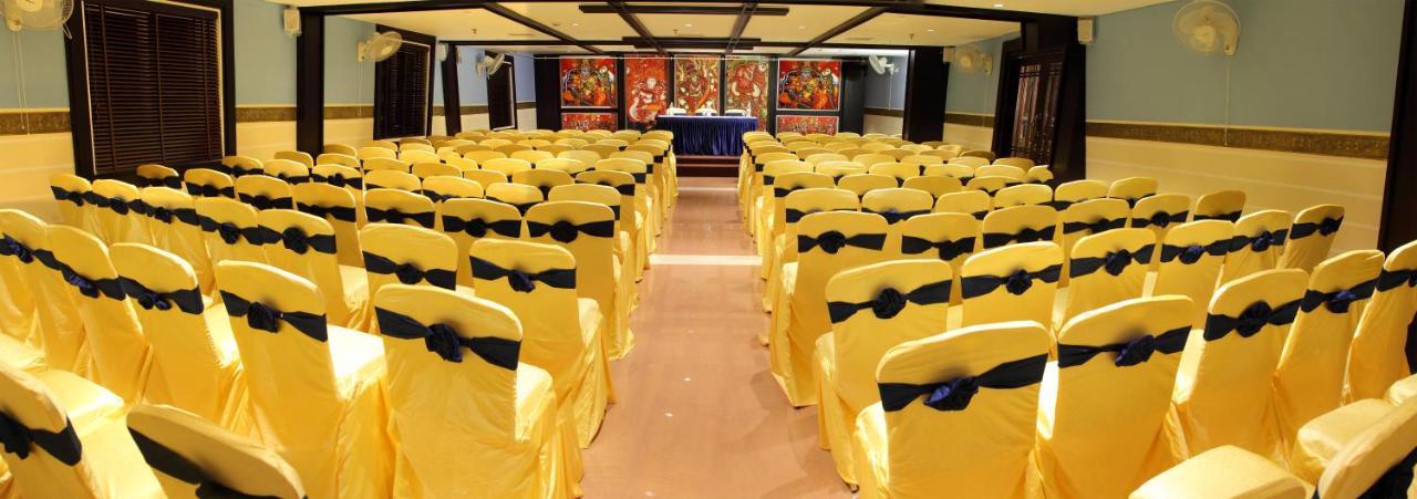 Vishnu Inn Ґуруваюр Екстер'єр фото