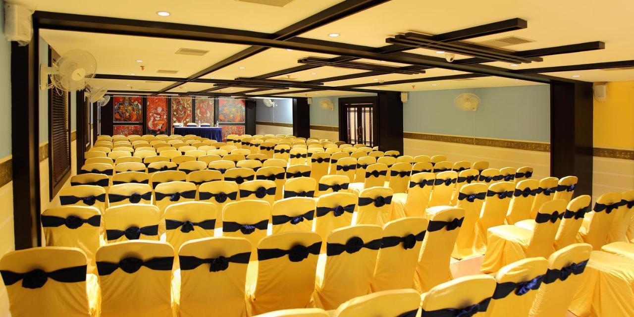 Vishnu Inn Ґуруваюр Екстер'єр фото