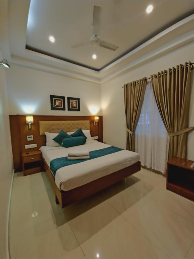 Vishnu Inn Ґуруваюр Екстер'єр фото