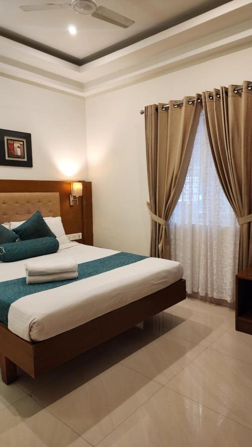 Vishnu Inn Ґуруваюр Екстер'єр фото
