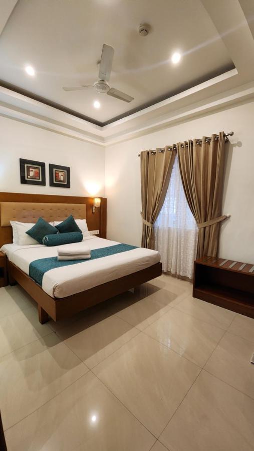 Vishnu Inn Ґуруваюр Екстер'єр фото