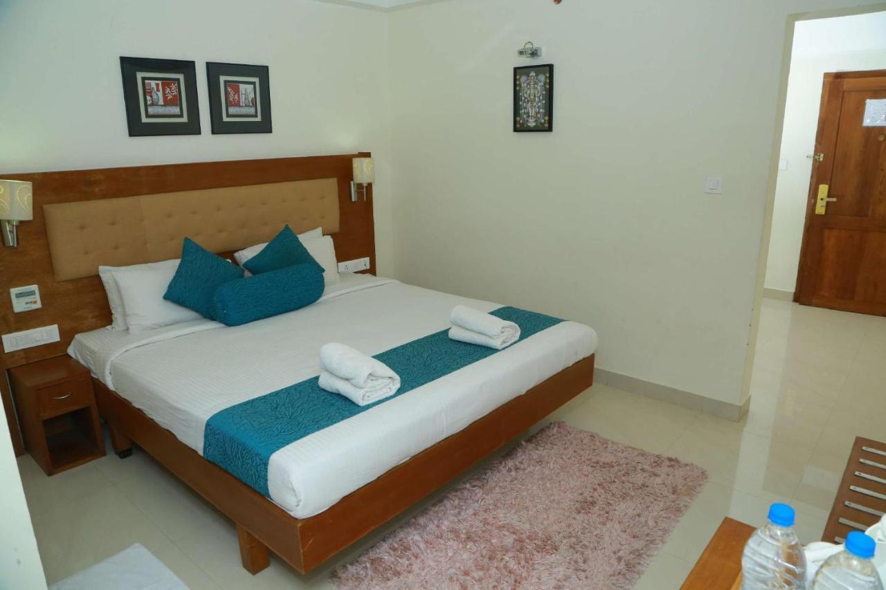 Vishnu Inn Ґуруваюр Екстер'єр фото