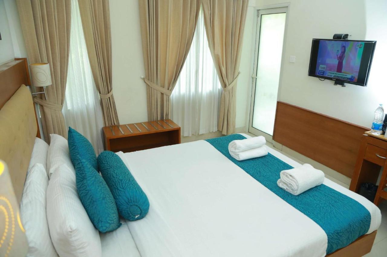 Vishnu Inn Ґуруваюр Екстер'єр фото